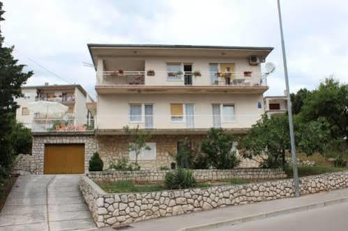 Apartment Vanda Novi Vinodolski Exterior foto
